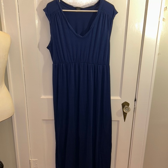 *PRICE FIRM* Faded Glory Navy Maxi Sleeveless Dress - Picture 1 of 8